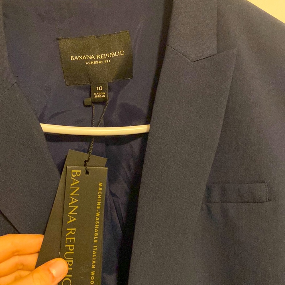 Brand New with Tags Banana Republic Navy Blue Blazer